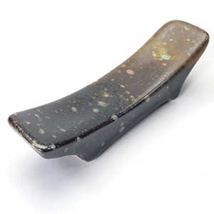 Curved Top Mottled Brown Chopstick Rest